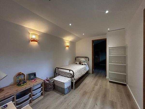 Maison Allauch 6 pièce(s) 149.19 m2