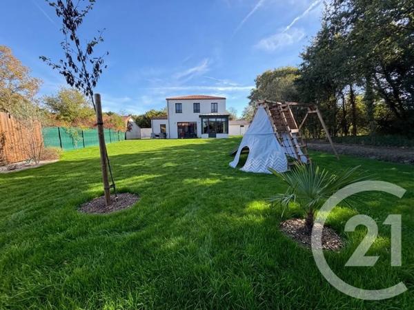Maison à vendre  6 pièces - 126 m 2   PONT ST MARTIN  - 44