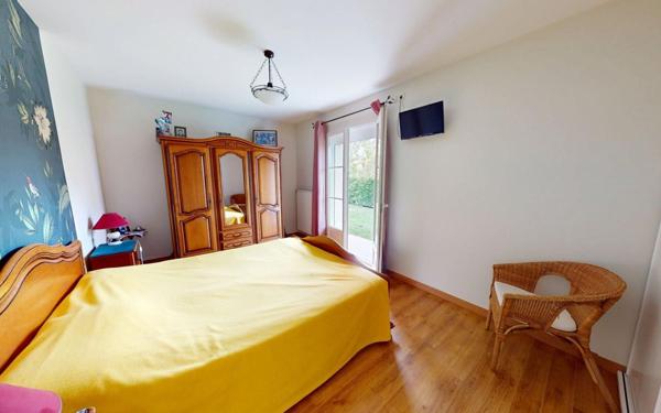 Maison à vendre    4 pièces • 177,17 m2 Sainte-Euphémie