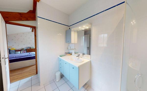 Maison à vendre    4 pièces • 177,17 m2 Sainte-Euphémie