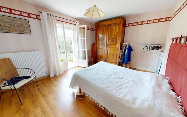 Maison à vendre    4 pièces • 177,17 m2 Sainte-Euphémie