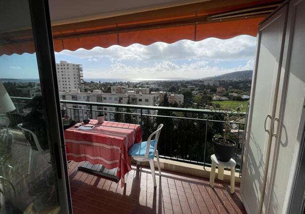 Antibes (06600) 3 PIECES VUE MER PANORAMIQUE AVEC GARAGE - ANTIBES FONTMERLE