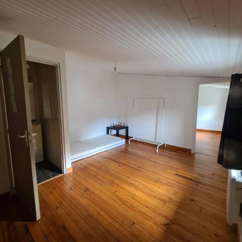 Location                                                      Appartement
                        
                     3 pièces                      47 m2                     à Lodève