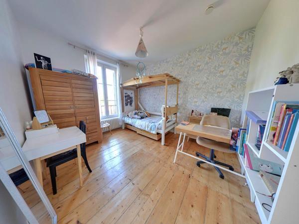 TOURNAN-EN-BRIE ? Maison familiale meulière rénovée ? 182 m² ? 6 chambres ? Sous-sol total