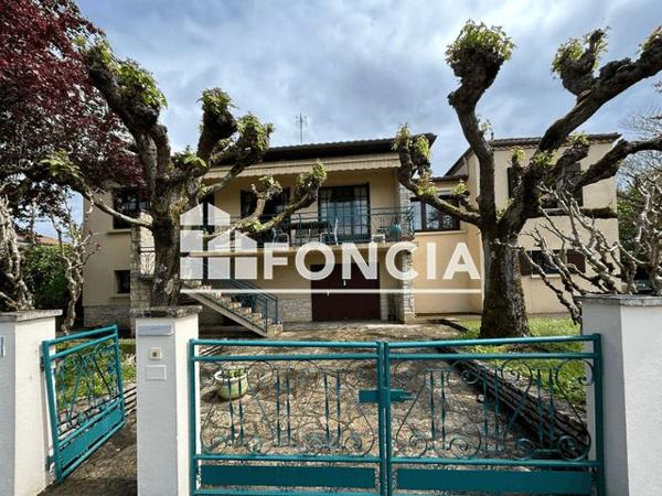 À vendre Maison 7 pièces 139 m² - Prigonrieux 24130