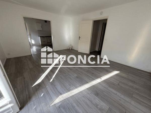 Location Appartement 4 pièces 84.25 m² - 559 CHEMIN DE CABROL Pegomas 06580