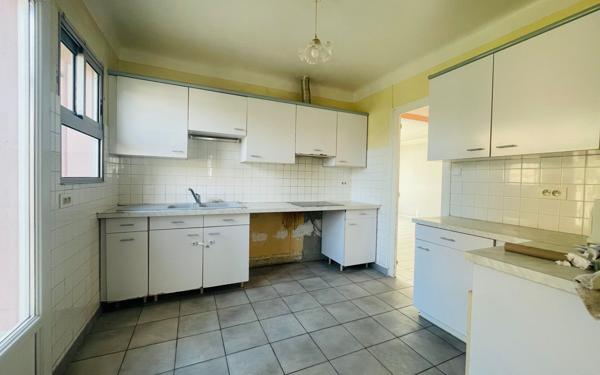 Maison à vendre    5 pièces • 109 m2 Dax