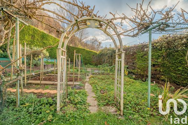 Maison à vendre 7 pièces 166 m² Varces-Allières-et-Risset