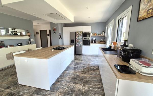 Vente Villa Belle vue - piscine - spa - sauna Lezignan-corbieres   