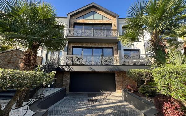 Maison à vendre    5 pièces •  Le Perreux-sur-Marne