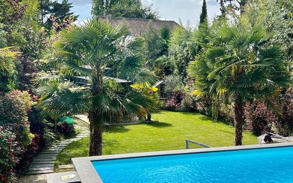 Maison à vendre    5 pièces •  Le Perreux-sur-Marne