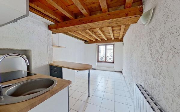 Appartement à vendre    2 pièces • 25 m2 Lyon 9