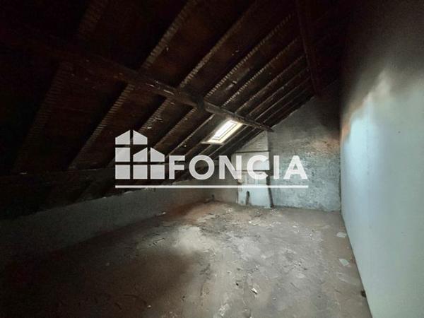 À vendre Studio 32.86 m² - Villefranche-sur-saône 69400