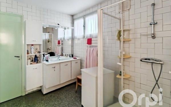 Maison à vendre    5 pièces • 91,38 m2 Gournay-en-Bray