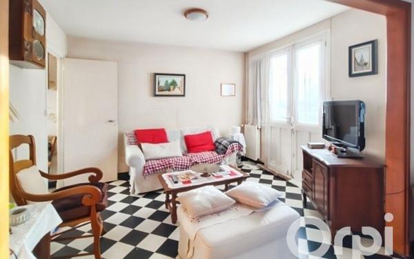 Maison à vendre    5 pièces • 91,38 m2 Gournay-en-Bray