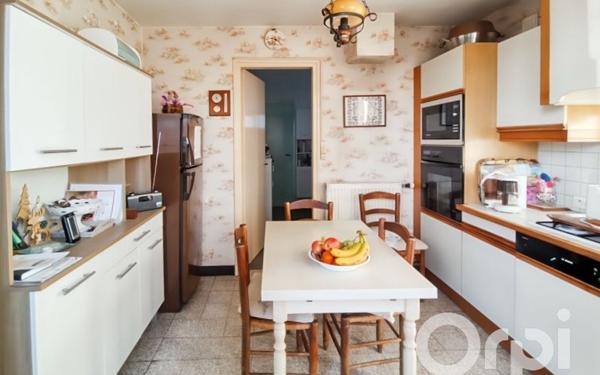 Maison à vendre    5 pièces • 91,38 m2 Gournay-en-Bray