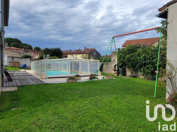 Maison 8 pièces de 158 m² à Mazamet (81200)