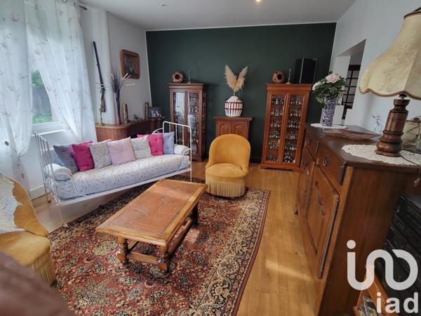 Maison 8 pièces de 158 m² à Mazamet (81200)