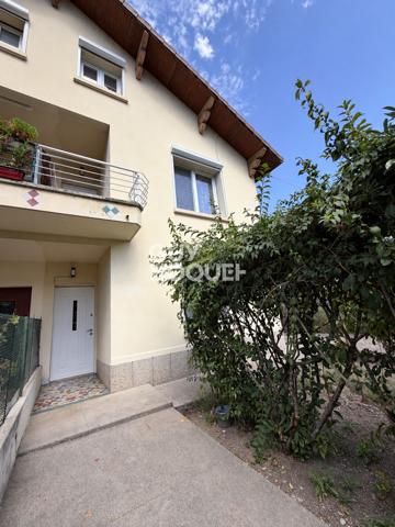 MAISON FAMILIALE 5 PIÈCES – 106,58 m² – JARDIN – GARAGE – ÉCHIROLLES
