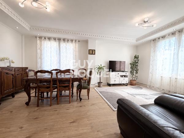 MAISON FAMILIALE 5 PIÈCES – 106,58 m² – JARDIN – GARAGE – ÉCHIROLLES