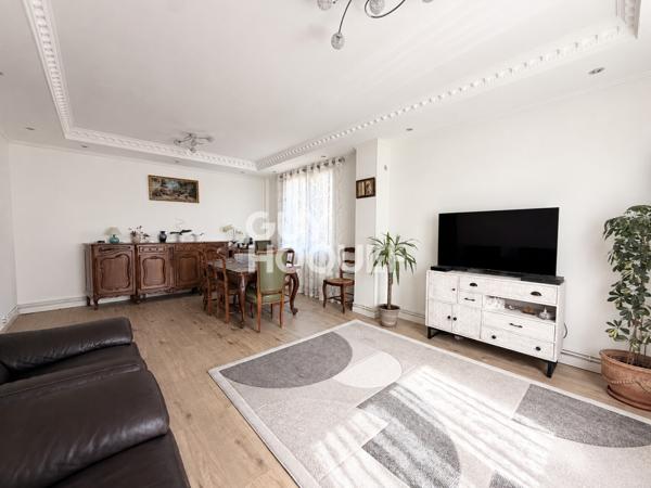 MAISON FAMILIALE 5 PIÈCES – 106,58 m² – JARDIN – GARAGE – ÉCHIROLLES