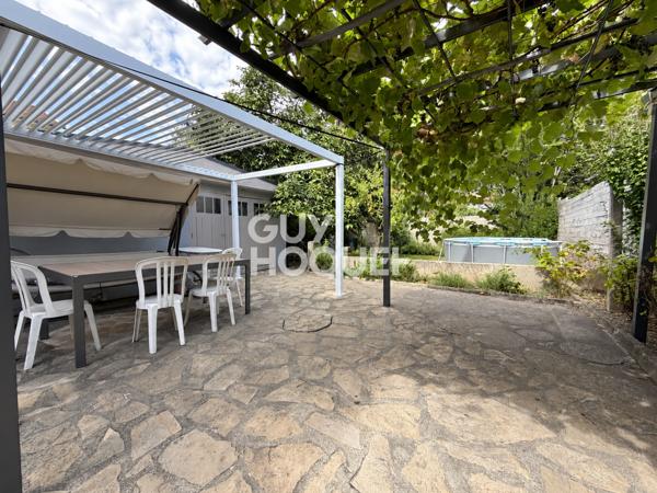 MAISON FAMILIALE 5 PIÈCES – 106,58 m² – JARDIN – GARAGE – ÉCHIROLLES