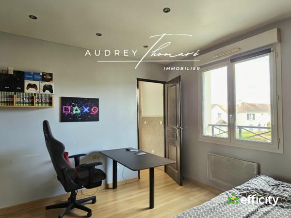 Maison
         6 pièces
        - 160 m² Bien prestige 499 000 € *