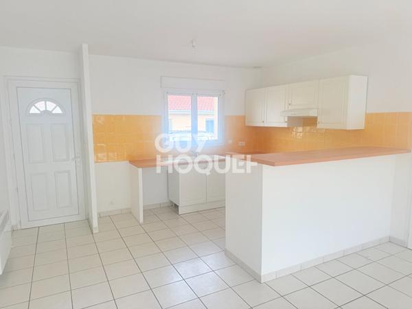 Maison mitoyenne 2 chambres + garage à Mimizan-bourg.