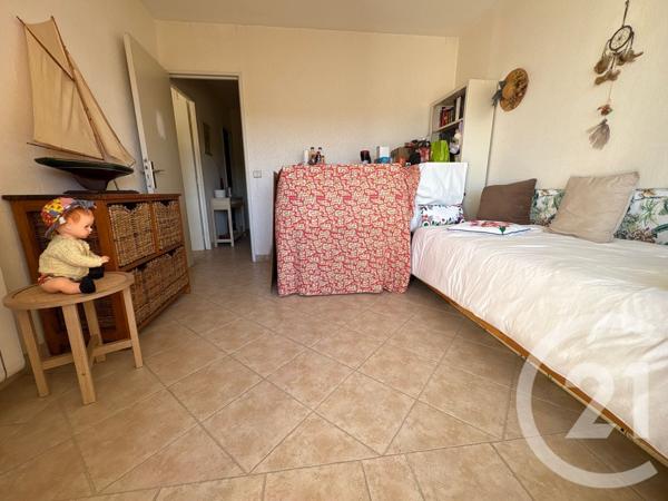 Appartement F3 à vendre  3 pièces - 77,30 m2 ST MANDRIER SUR MER - 83