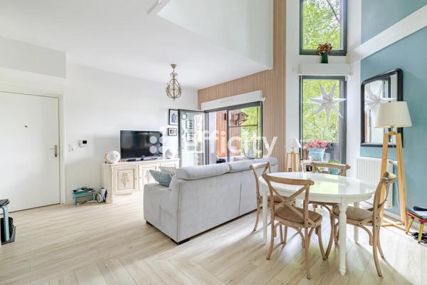 Appartement
         4 pièces
        - 80 m² Exclusivité 375 000 € *