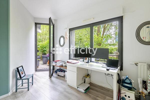 Appartement
         4 pièces
        - 80 m² Exclusivité 375 000 € *
