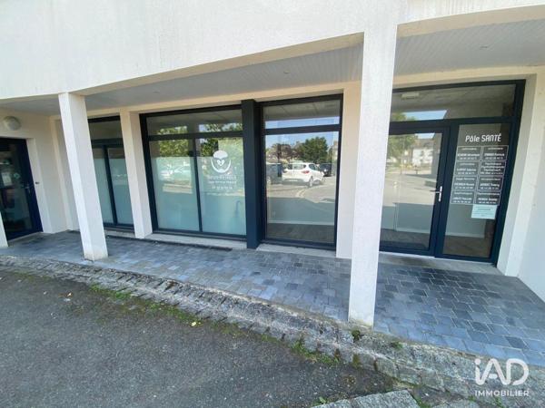 Location bureaux 33 m² Piré-Chancé