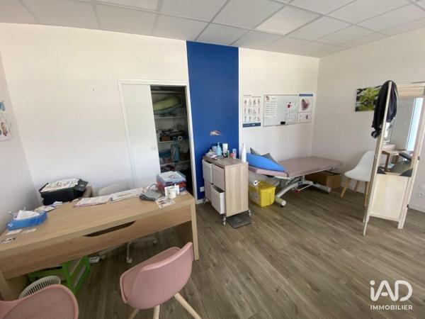 Location bureaux 33 m² Piré-Chancé