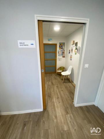 Location bureaux 33 m² Piré-Chancé