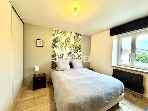 Appartement à louer de 4 pièces de 90 m²