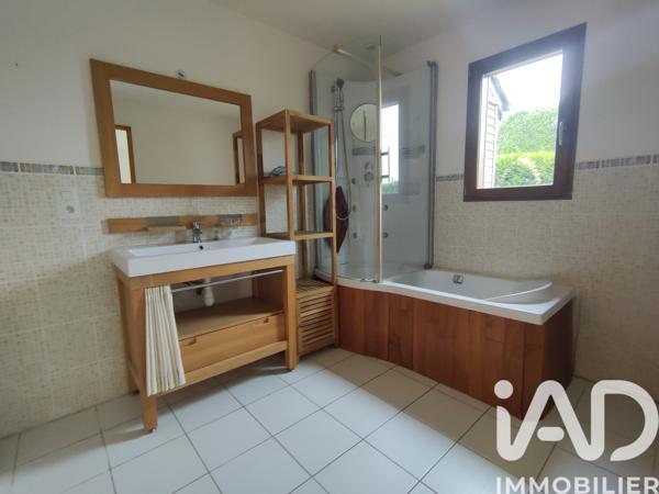 Maison à vendre 6 pièces 140 m² Theix-Noyalo