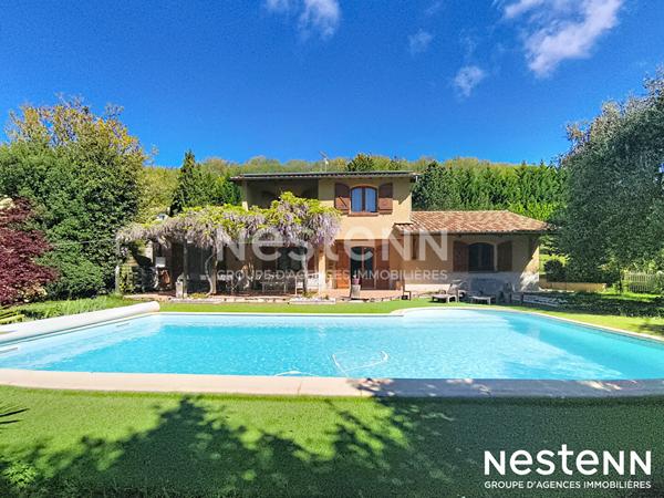 A vendre Maison Pessan 4 chambres 189 m2 avec garage piscine et parc arboré