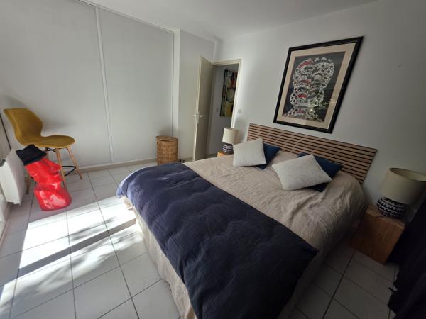 Maison
         4 pièces
        - 88 m² 620 000 € *
