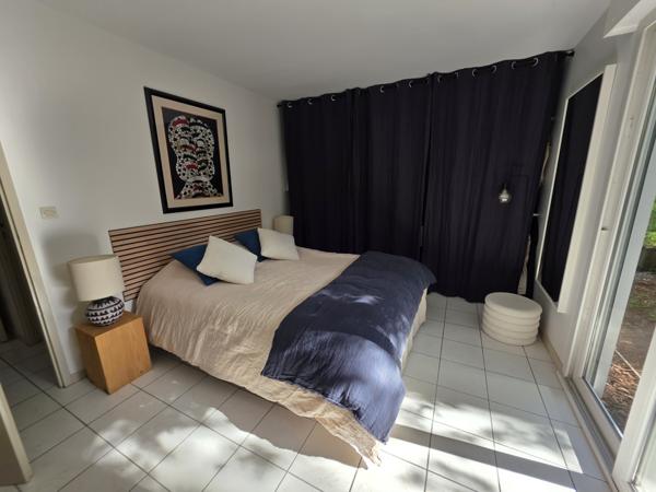 Maison
         4 pièces
        - 88 m² 620 000 € *
