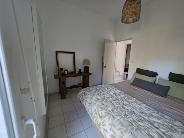 Maison
         4 pièces
        - 88 m² 620 000 € *