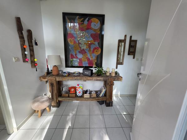 Maison
         4 pièces
        - 88 m² 620 000 € *