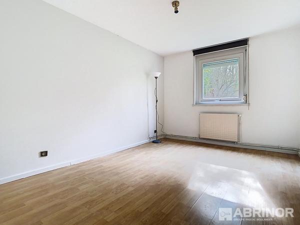 APPARTEMENT 3 CHAMBRES JARDIN GARAGE DANS RESIDENCE SECURISEE VILLENEUVE D ASCQ