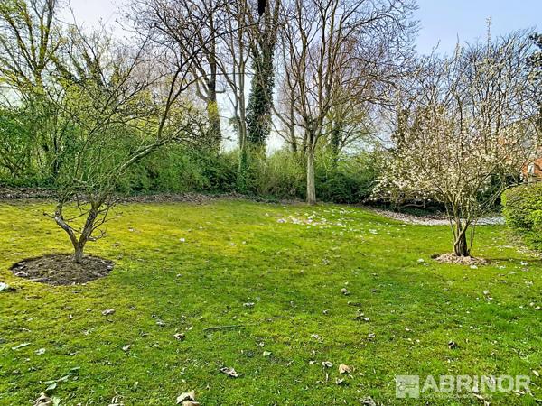 APPARTEMENT 3 CHAMBRES JARDIN GARAGE DANS RESIDENCE SECURISEE VILLENEUVE D ASCQ