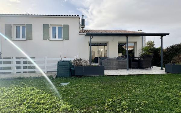 Maison à vendre    5 pièces •  Nieul-sur-Mer