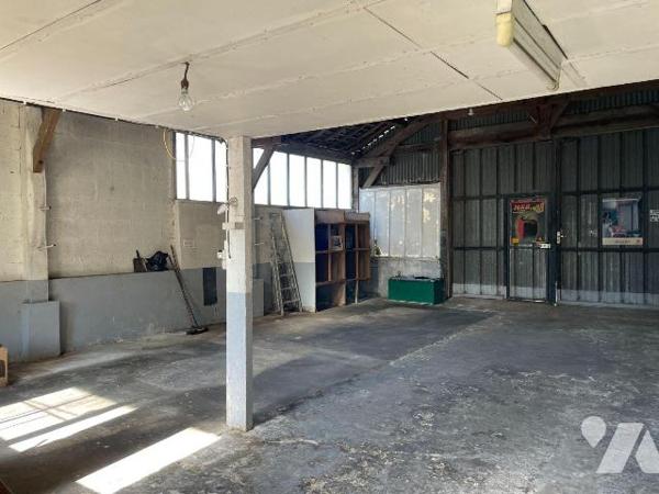 Maison à usage mixte à vendre chez votre notaire de Pont-Aven,

En plein coeur du bourg de RI...