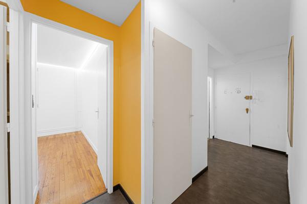 Exclusivité: Appartement T4 avec balcon, stationnement et cave à proximité de la gare à Chalon-sur-Saône