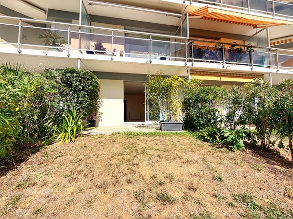 EXCLUSIVITÉ - Appartement 2 pièces de 56m2 en Rez-de-jardin - 229 000 €