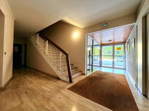 EXCLUSIVITÉ - Appartement 2 pièces de 56m2 en Rez-de-jardin - 229 000 €