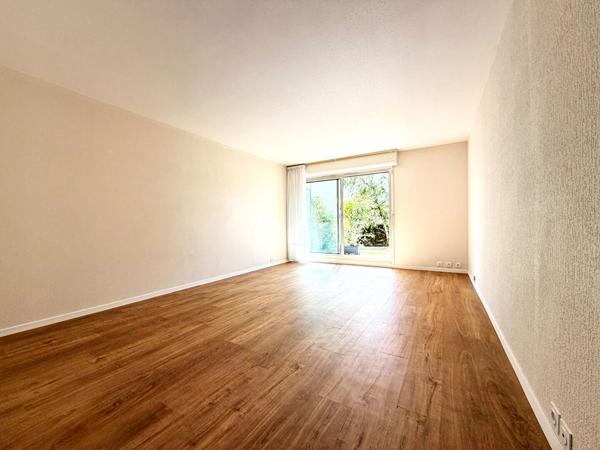 EXCLUSIVITÉ - Appartement 2 pièces de 56m2 en Rez-de-jardin - 229 000 €