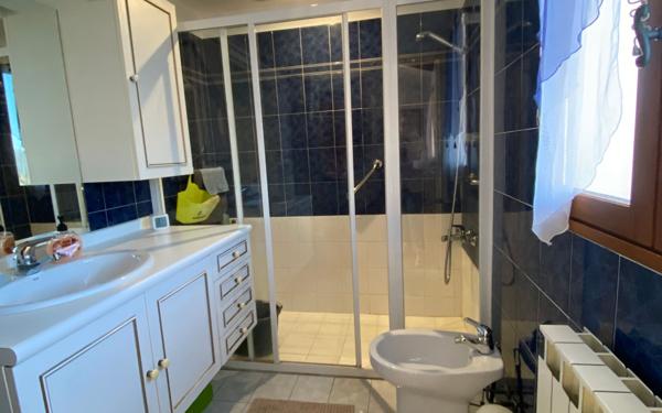 Maison à vendre    6 pièces •  Le Beausset